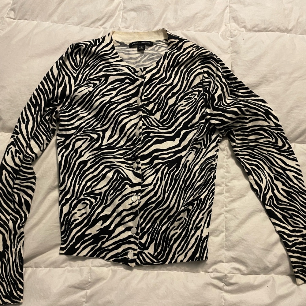 Banana Republic Black and White Animal Print Cardigan size Small